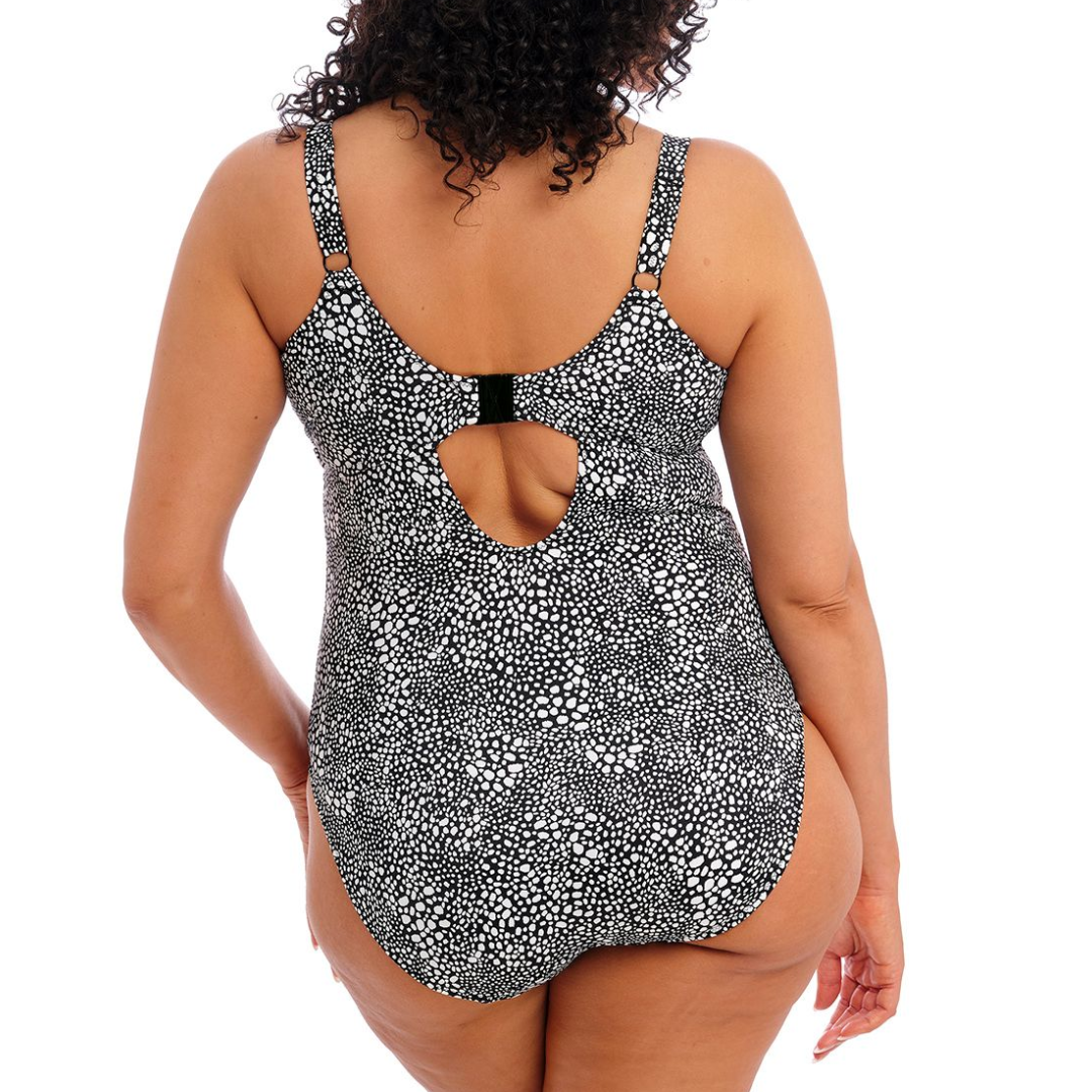 Pebble Cove Non Wired Full Costume