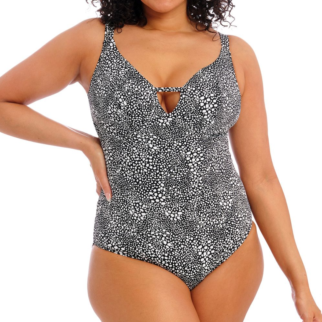 Pebble Cove Non Wired Full Costume