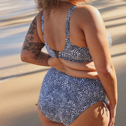 Pebble Cove Plunge Bikini Top